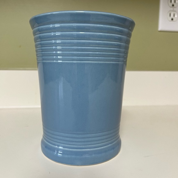 Fiesta Kitchen Periwinkle Fiestaware Utensil Crock Poshmark